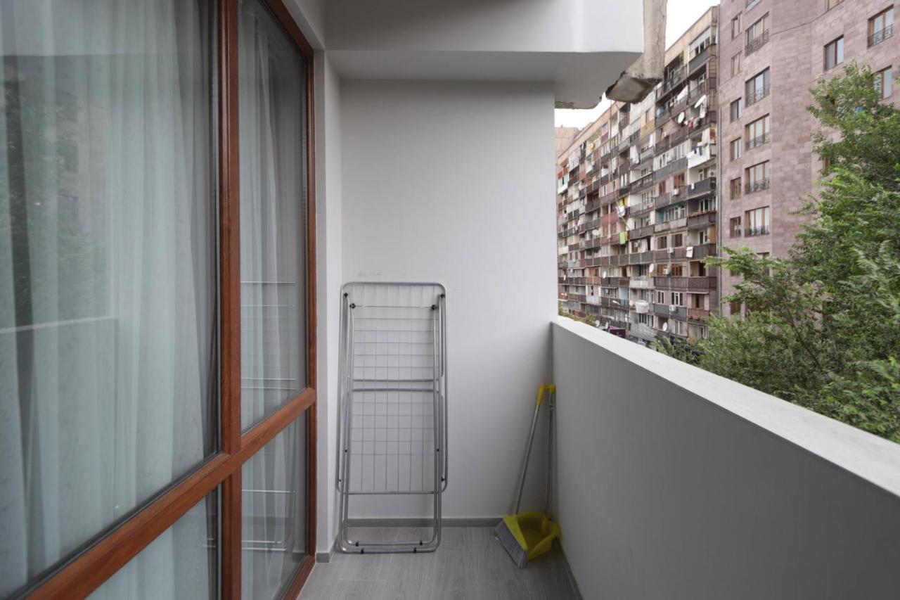 Stay Inn Apartments On Amiryan 15 Erivan Exterior foto